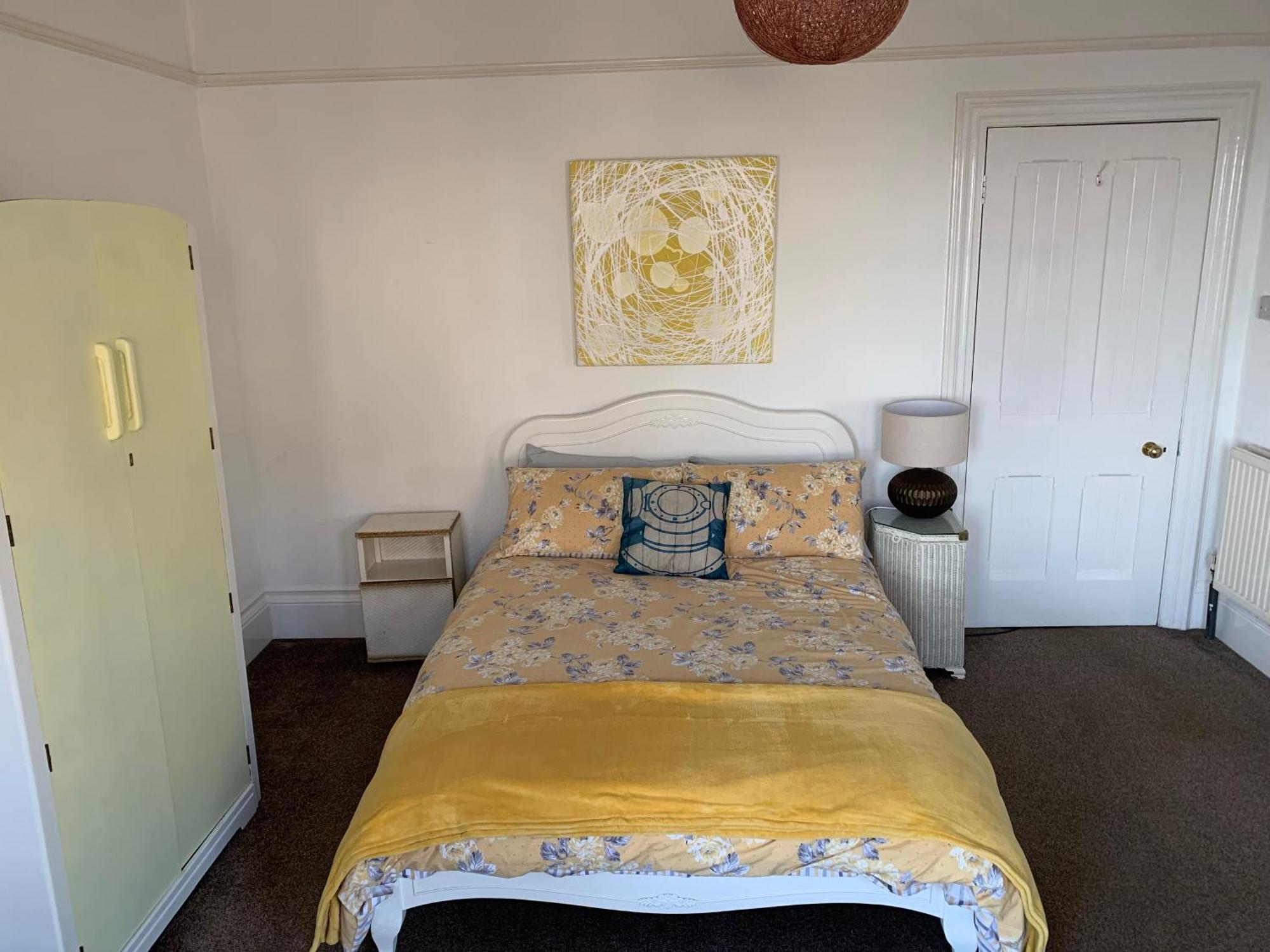 Spectacular Sea View Double, With Exclusive Bathroom & Use Of Patio And Bike Store Маргит Экстерьер фото